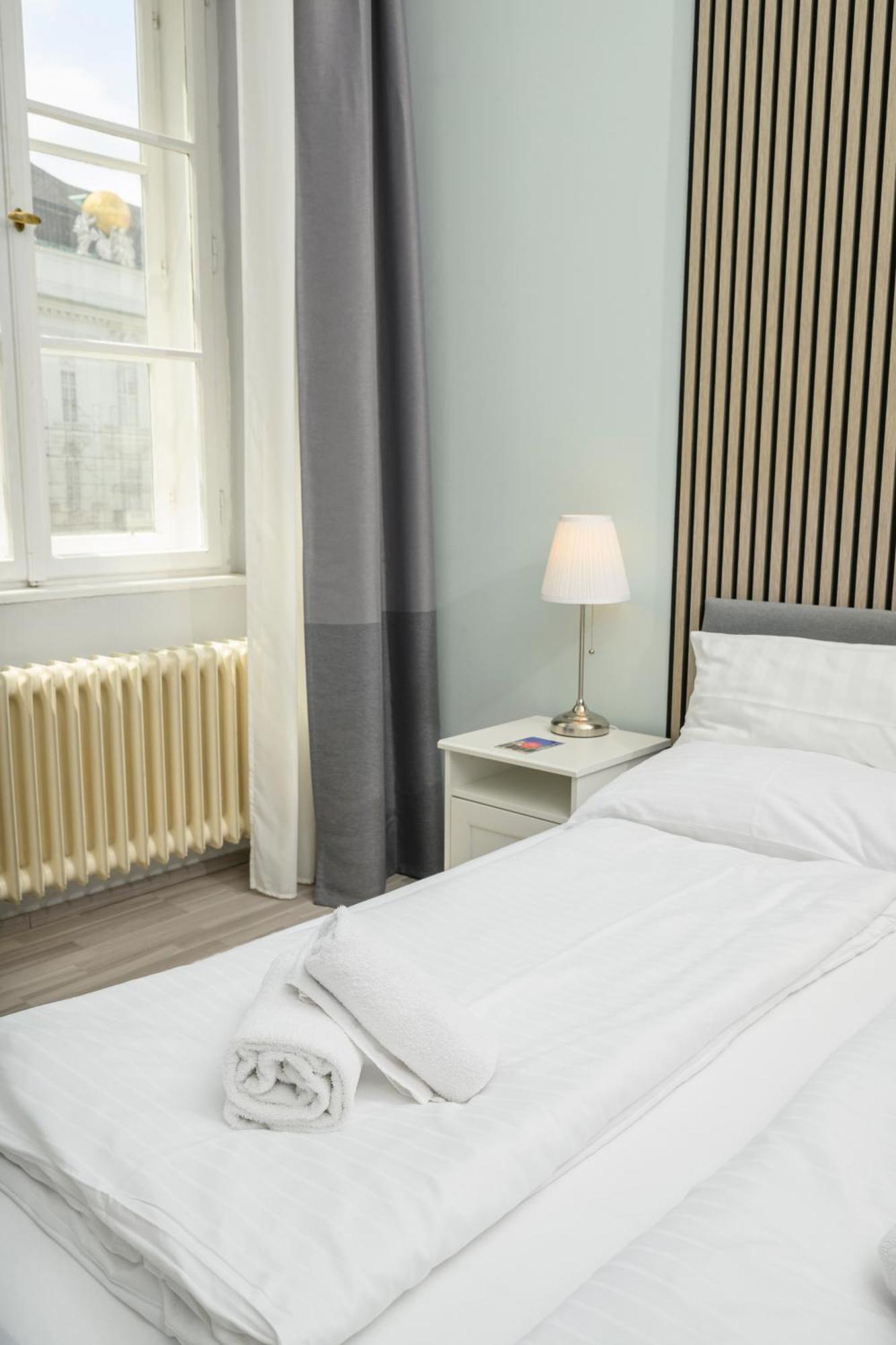 Elegance Palais Palffy Apartments Wiedeń Zewnętrze zdjęcie