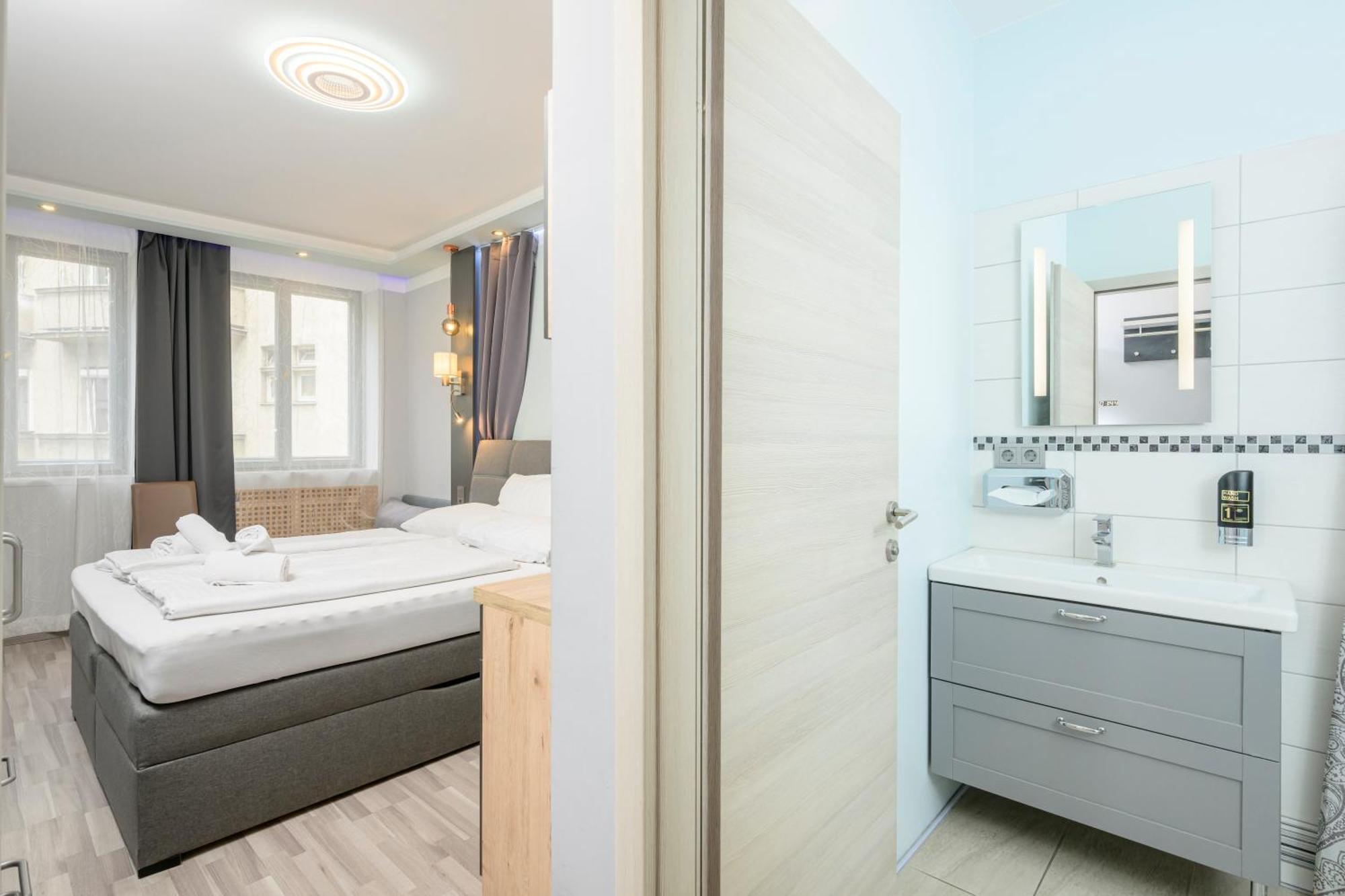 Elegance Palais Palffy Apartments Wiedeń Zewnętrze zdjęcie