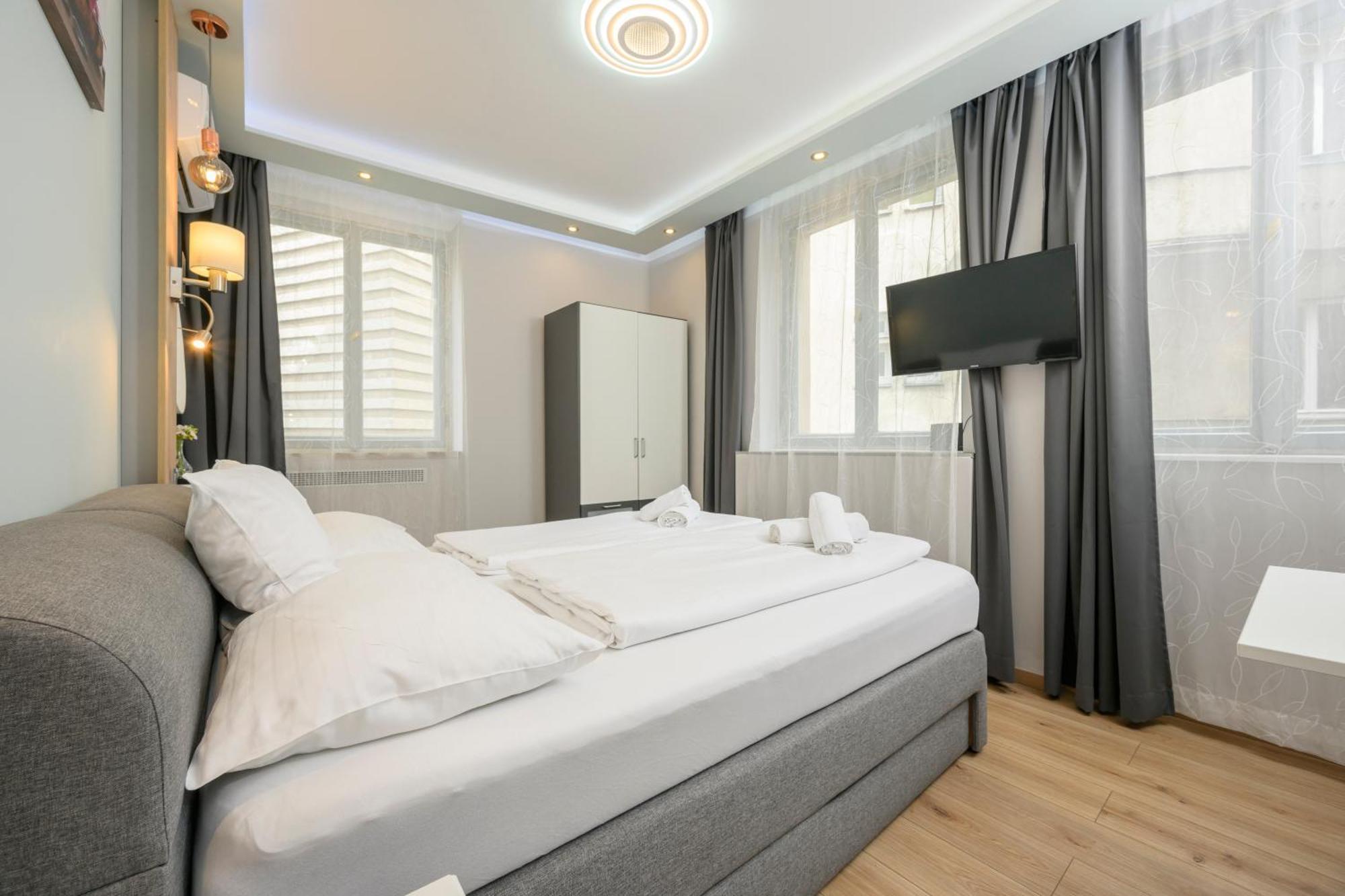 Elegance Palais Palffy Apartments Wiedeń Zewnętrze zdjęcie